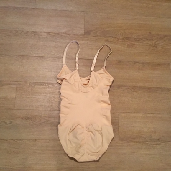 Women’s Seamless Sculpting Tummy Control Brief Bodysuit Shapewear - Picture 8 of 8